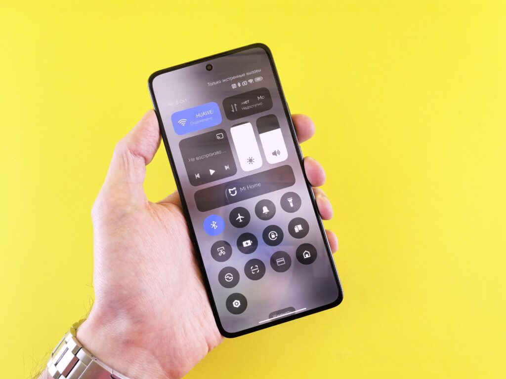 phone features you should be using on iPhone and Android